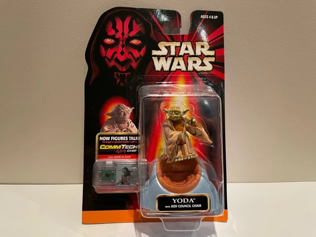 Star Wars Episode I – The Phantom Menace Yoda with Jedi Council Chair