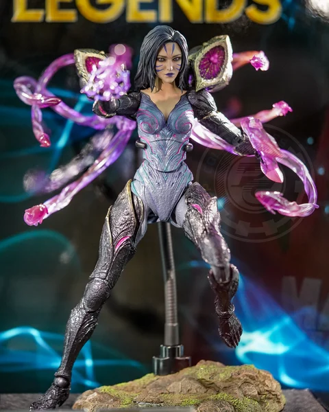 Hot Toys VGM57 League Of Legends Kai’Sa 1/6 Scale Collectible Figure