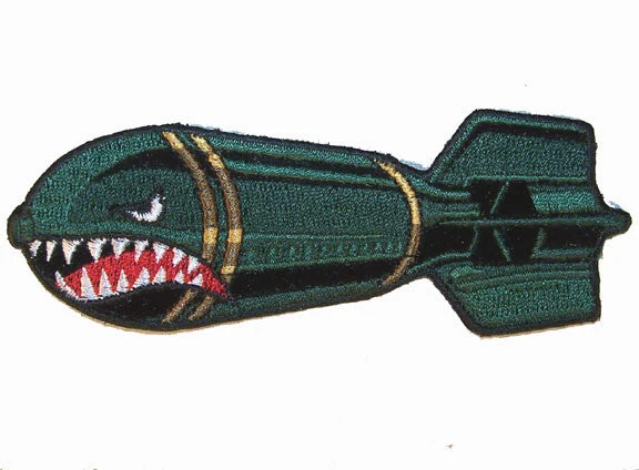 Wholesale TEETH DROPPING BOMB SHARK 4 x 2 inchPATCH (Sold by the piece)